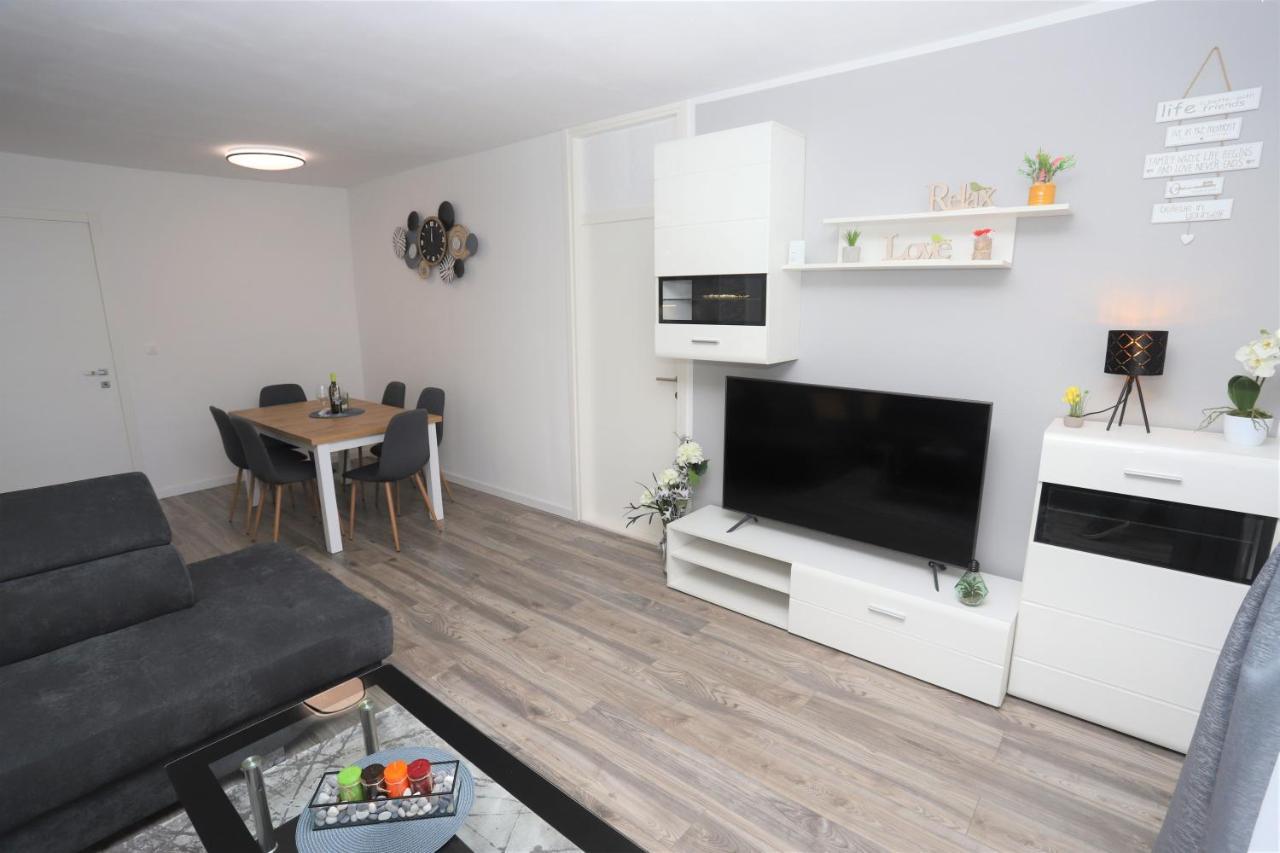 Apartman Perla Deluxe Porec Exterior photo
